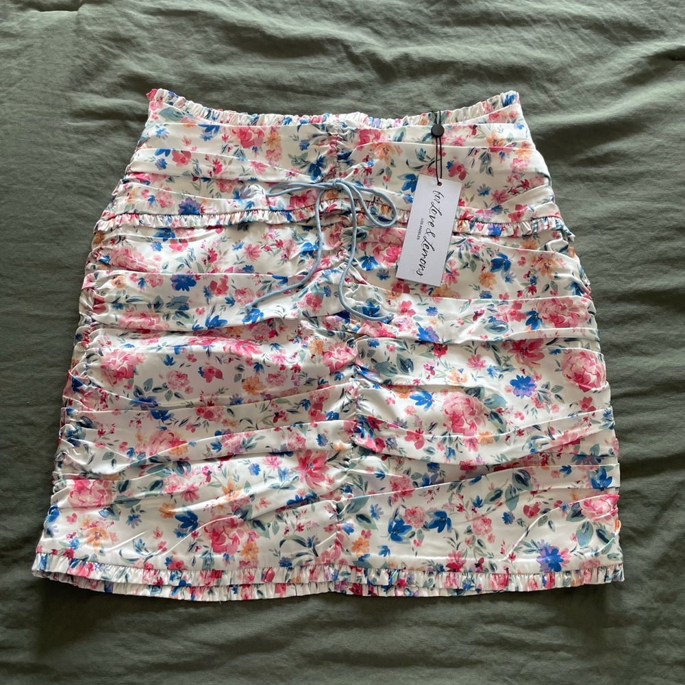 NWT For Love and Lemons Skirt 🍋💖